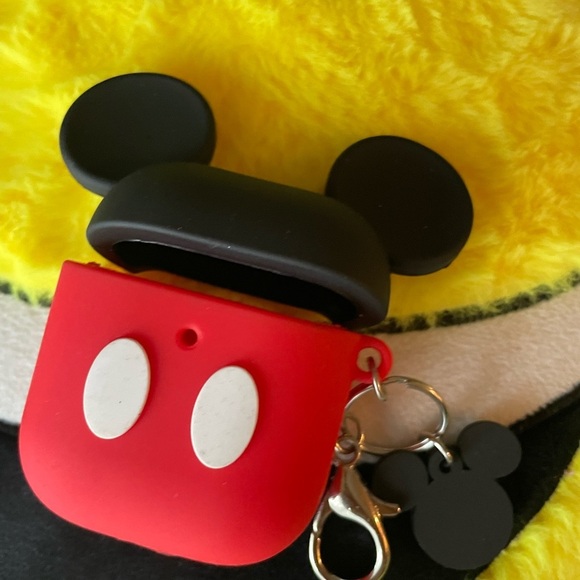 Disney Mickey Mouse Red and Black Airpods Case, mickey Mause airpods 1&2 G. - Picture 11 of 15